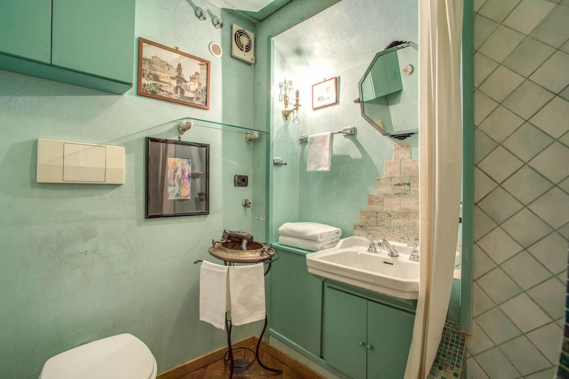 La Casa Del Capitano Hotel โรม ภายนอก รูปภาพ