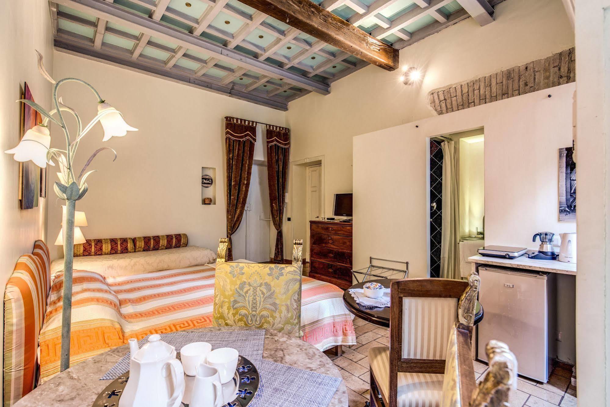 La Casa Del Capitano Hotel โรม ภายนอก รูปภาพ