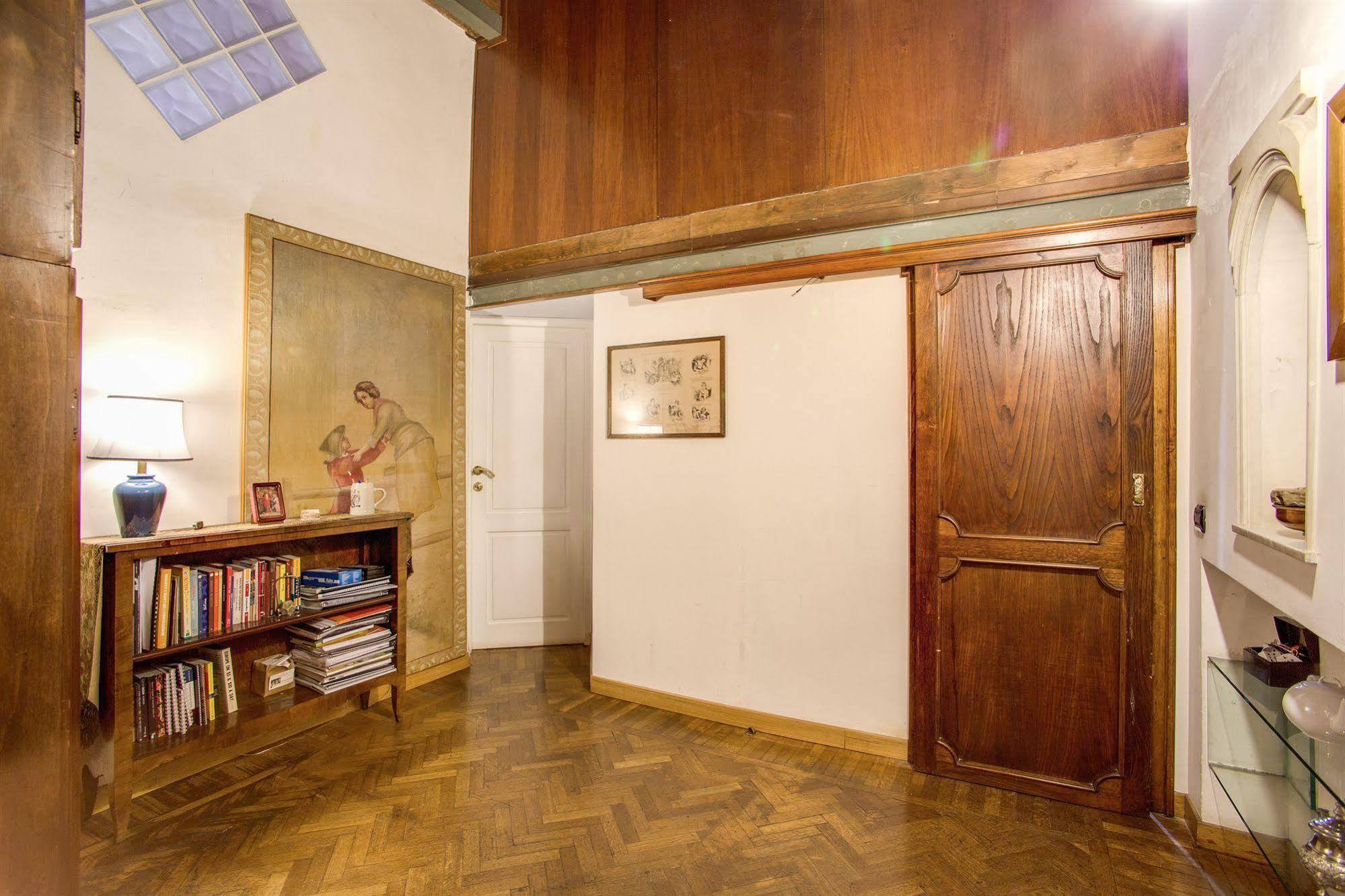 La Casa Del Capitano Hotel โรม ภายนอก รูปภาพ
